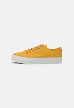 Produit de première qualité YOURTURN UNISEX - Baskets basses sneaker Rond all -Vêtements Boutique 075b2c856bfc41cb8288e1c1315124ee 1