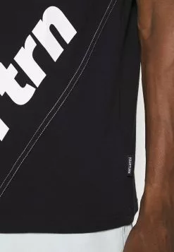 Qualité Excellente YOURTURN UNISEX - T-shirt imprimé t shirt Col rond all 12 Qualité Excellente YOURTURN UNISEX - T-shirt imprimé t shirt Col rond all -Vêtements Boutique 07ebeca3944a4d89bb1105a4a8fc86b7