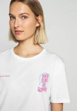 Promos YOURTURN T-shirt imprimé t shirt Col rond all -Vêtements Boutique 1494b43e586d40ce905799e44367dc7c