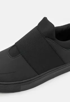 YOURTURN UNISEX - Baskets basses Authentique 100% sneaker Rond all 13 YOURTURN UNISEX - Baskets basses Authentique 100% sneaker Rond all -Vêtements Boutique 2c7861d385bc449aa4782e9c78eb3d0a