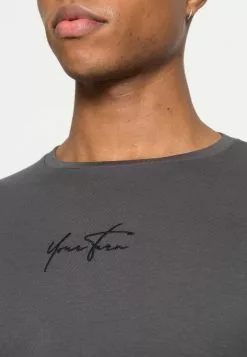 YOURTURN Bonne Qualité UNISEX - T-shirt à manches longues t shirt Col rond all 15 YOURTURN Bonne Qualité UNISEX - T-shirt à manches longues t shirt Col rond all -Vêtements Boutique 2ca5afe0fc254924a31b11353b8b94f7