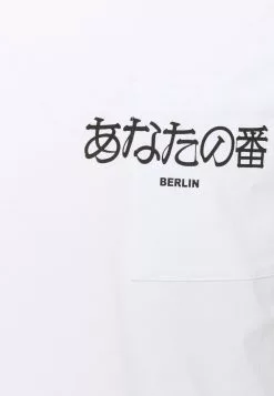 YOURTURN Prix Ourlé POCKET - T-shirt imprimé t shirt Col rond all -Vêtements Boutique 2eab5e5cfbeb4467897253fb1e9e66a6