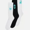 YOURTURN Prix Refroidis 3 PACK - Chaussettes stocking men 2 YOURTURN Prix Refroidis 3 PACK - Chaussettes stocking men -Vêtements Boutique 2f4c7800b1a547f0a03b3c52b5c546eb
