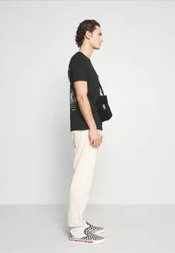 YOURTURN Prix Distinctifs T-shirt imprimé t shirt Col rond all -Vêtements Boutique 3131a02b8286432c90a17c9f490611eb