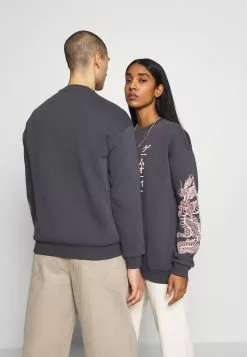 YOURTURN Sweatshirt Prix Refroidis pullover Col rond all -Vêtements Boutique 34f267f0283847c6a2c7755714efbbd6