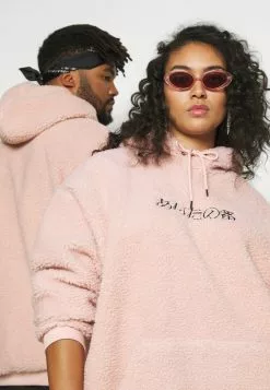 YOURTURN UNISEX - Sweat à capuche Prix Compétitif pullover Capuche all 12 YOURTURN UNISEX - Sweat à capuche Prix Compétitif pullover Capuche all -Vêtements Boutique 3875f89eb8384b628fd088e804785944