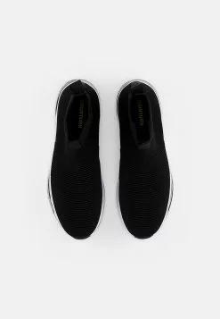 Prix Bradés YOURTURN Baskets montantes sneaker Rond all -Vêtements Boutique 3ebd2d4b919f4700892cb9160929dcd6