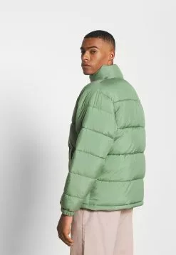 YOURTURN UNISEX - Veste d'hiver Plus Bas Prix De Vente coat Col doublé all 12 YOURTURN UNISEX - Veste d'hiver Plus Bas Prix De Vente coat Col doublé all -Vêtements Boutique 40619b7b801745e5afa5ebc90f066d2f