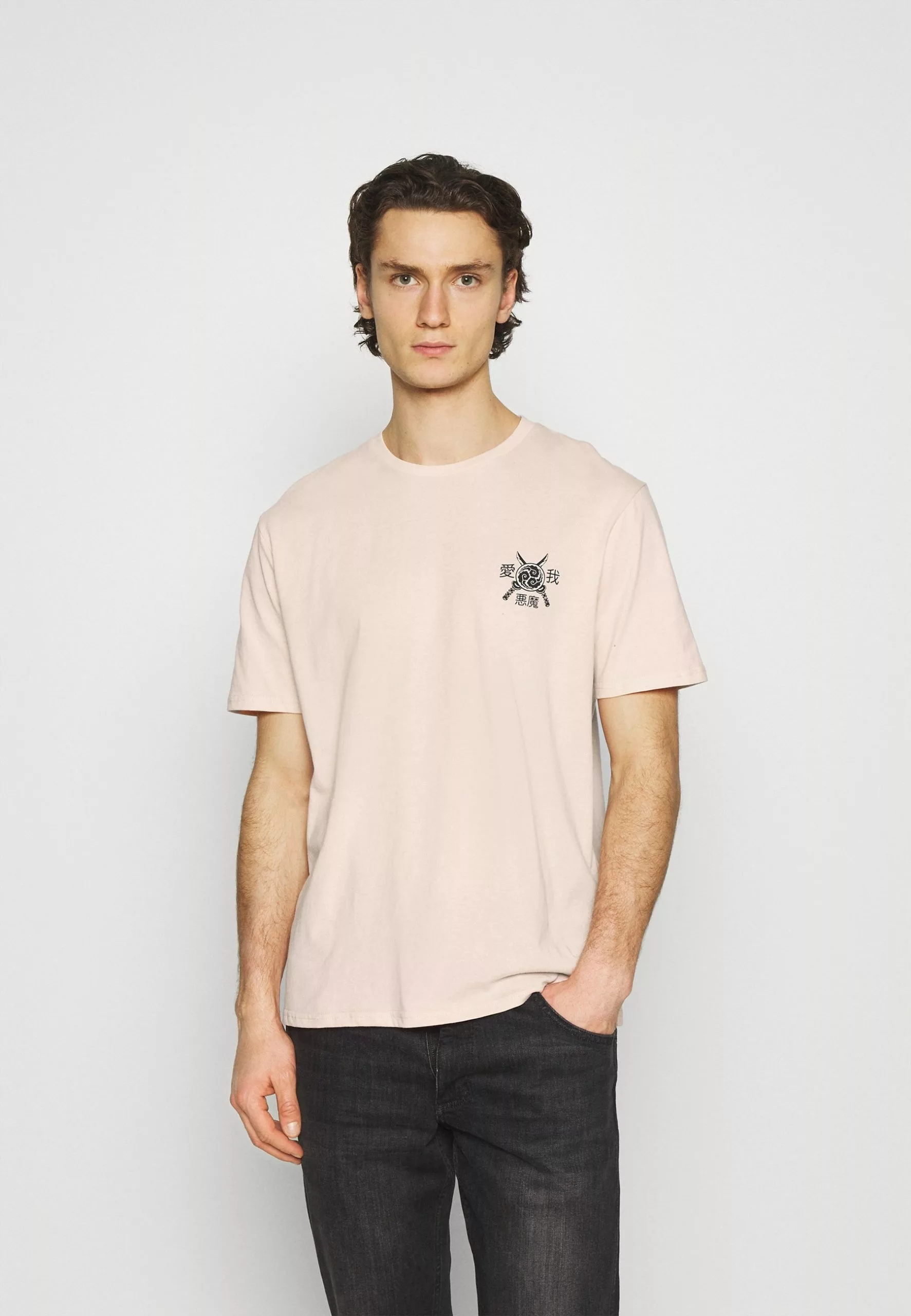 Qualité Fiable YOURTURN T-shirt imprimé t shirt Col rond all 4 Qualité Fiable YOURTURN T-shirt imprimé t shirt Col rond all – Image 2