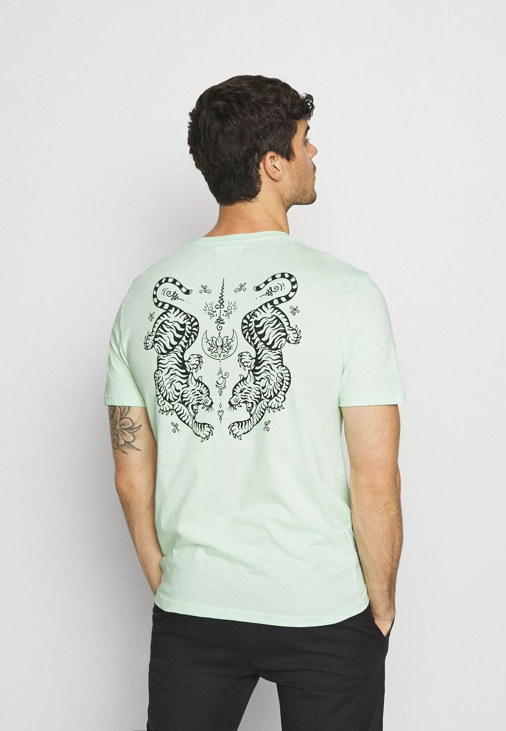 Prix Avantageux YOURTURN T-shirt imprimé t shirt Col rond all 5 Prix Avantageux YOURTURN T-shirt imprimé t shirt Col rond all – Image 3