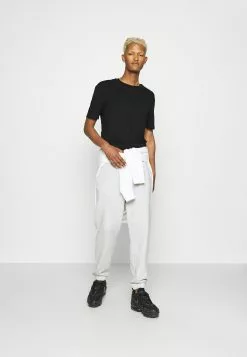 YOURTURN Réduction UNISEX - T-shirt imprimé t shirt Col rond all -Vêtements Boutique 541d7c0a60424875a737084d021c35a0