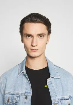 YOURTURN UNISEX - T-shirt à manches longues Réduction t shirt Col rond all 13 YOURTURN UNISEX - T-shirt à manches longues Réduction t shirt Col rond all -Vêtements Boutique 57e39fe6e2cc4ee88a01e43b4119f2c6