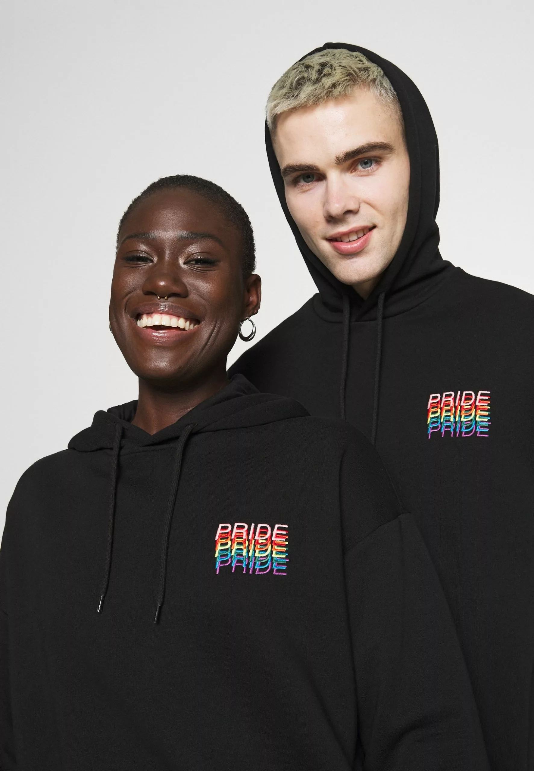 YOURTURN PRIDE UNISEX - Sweat à capuche Prix Refroidis pullover Capuche all 6 YOURTURN PRIDE UNISEX - Sweat à capuche Prix Refroidis pullover Capuche all – Image 4