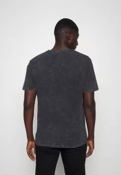 YOURTURN UNISEX - T-shirt imprimé Prix Sacrifiés t shirt Col rond all 10 YOURTURN UNISEX - T-shirt imprimé Prix Sacrifiés t shirt Col rond all -Vêtements Boutique 5c0fe93540d446aabbdb71fbaf5d1b88