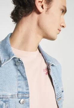 YOURTURN En Remise UNISEX - T-shirt imprimé t shirt Col rond all 13 YOURTURN En Remise UNISEX - T-shirt imprimé t shirt Col rond all -Vêtements Boutique 628c749ea08547f582a826c96edabe6d