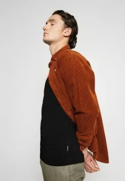 YOURTURN UNISEX - T-shirt imprimé Prix Incroyables t shirt Col rond all -Vêtements Boutique 666bb58f8ccd4fdc82b612c13ca14e34