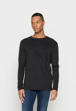 YOURTURN 5 PACK - T-shirt à manches longues Prix d’Amis t shirt Col rond all 12 YOURTURN 5 PACK - T-shirt à manches longues Prix d’Amis t shirt Col rond all -Vêtements Boutique 6cdcb3315b9541efbf2b8150faa8a22e