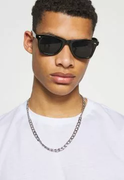 Qualité Fiable YOURTURN UNISEX - T-shirt imprimé t shirt Col rond all -Vêtements Boutique 7268e99016f34f0092c0d7bf59127cde