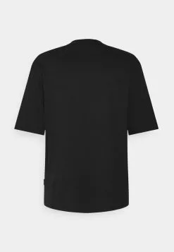 YOURTURN Meilleur Prix Garanti OVERSIZED FIT UNISEX - T-shirt imprimé t shirt Col rond all -Vêtements Boutique 7458c28bf2d5450281ccf462fb0329c9