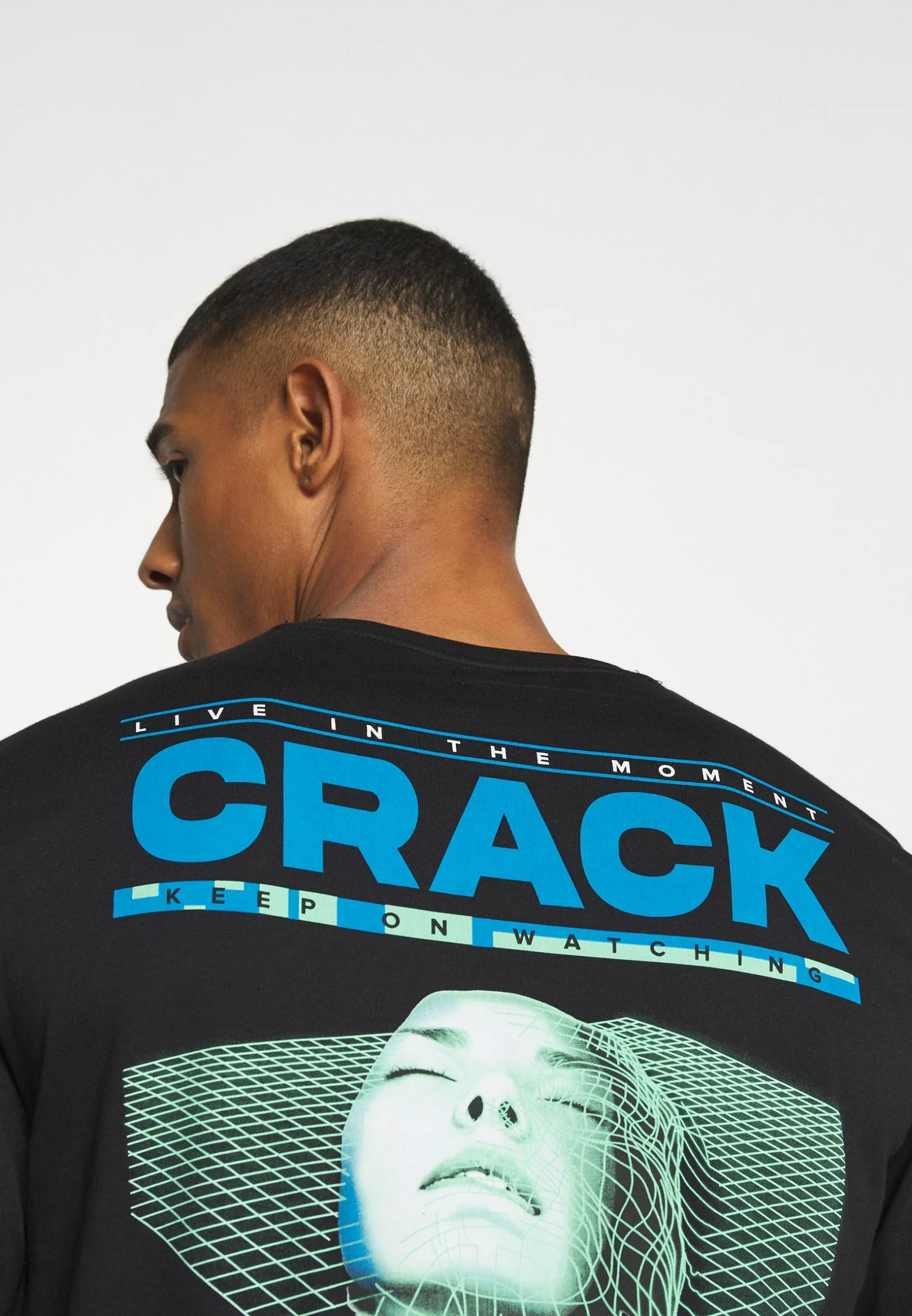 YOURTURN T-shirt à manches longues Prix Raisonnable t shirt Col rond men 6 YOURTURN T-shirt à manches longues Prix Raisonnable t shirt Col rond men – Image 4