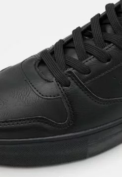 YOURTURN Prix Bradés UNISEX - Baskets montantes sneaker Rond all -Vêtements Boutique 776056e982bd4c5c966c30cf395677b0