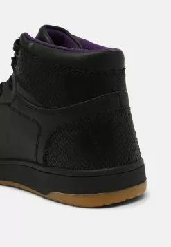 Première Qualité YOURTURN UNISEX - Baskets montantes sneaker Rond all 16 Première Qualité YOURTURN UNISEX - Baskets montantes sneaker Rond all -Vêtements Boutique 7c8854807c6f4b6583b7c74223da6aa9