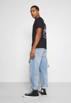 YOURTURN UNISEX - T-shirt imprimé Prix Équitable t shirt Col rond all -Vêtements Boutique 7e7865e56d1e45d1b82b598fdf12ba21