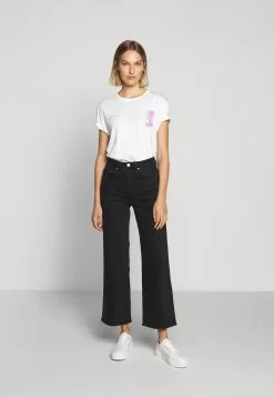 Promos YOURTURN T-shirt imprimé t shirt Col rond all -Vêtements Boutique 83c884b071aa4b6da09577f0954173a5