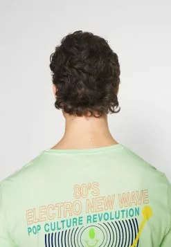 YOURTURN Qualité Fiable UNISEX - T-shirt imprimé t shirt Col rond all 17 YOURTURN Qualité Fiable UNISEX - T-shirt imprimé t shirt Col rond all -Vêtements Boutique 84e8d048c2dd47f1be1ae7c5c61e3809