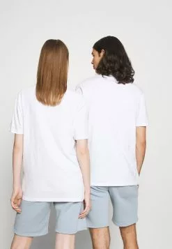 Prix Refroidis YOURTURN UNISEX - T-shirt basique t shirt Col rond all -Vêtements Boutique 90d89b4e6871454187b1f7d31b3d4cd8