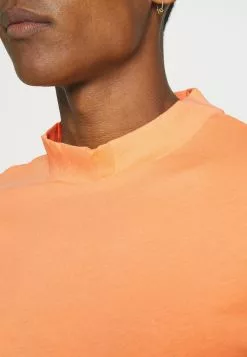 YOURTURN Prix Discount UNISEX - T-shirt basique t shirt Col rond all -Vêtements Boutique 936d1d2740a6463a91eda114dbebb151