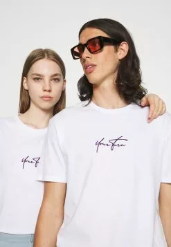 Prix Refroidis YOURTURN UNISEX - T-shirt basique t shirt Col rond all -Vêtements Boutique 93f2265ac26f49128d32309a835338c2