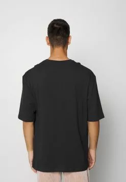 YOURTURN RAMONES TEE UNISEX - T-shirt imprimé Soldes t shirt Col rond all -Vêtements Boutique 96bb1dca425d4cd6a499370ec177eedd