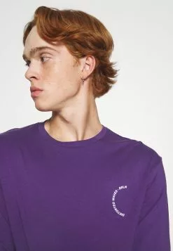 Prix Refroidis YOURTURN UNISEX - T-shirt à manches longues t shirt Col rond all -Vêtements Boutique a4310dc01f8d496b8d1f260db88f35c3