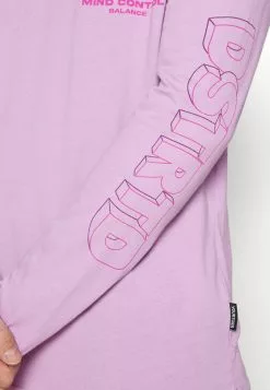 Haute Qualité YOURTURN UNISEX - T-shirt à manches longues t shirt Col rond all -Vêtements Boutique a449cc24dabd4e07b4cbb54b9003639a