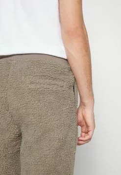 YOURTURN Pantalon de survêtement En Remise trouser Normale all -Vêtements Boutique a4787ca8ba664e648e5d50eefd1f8d06