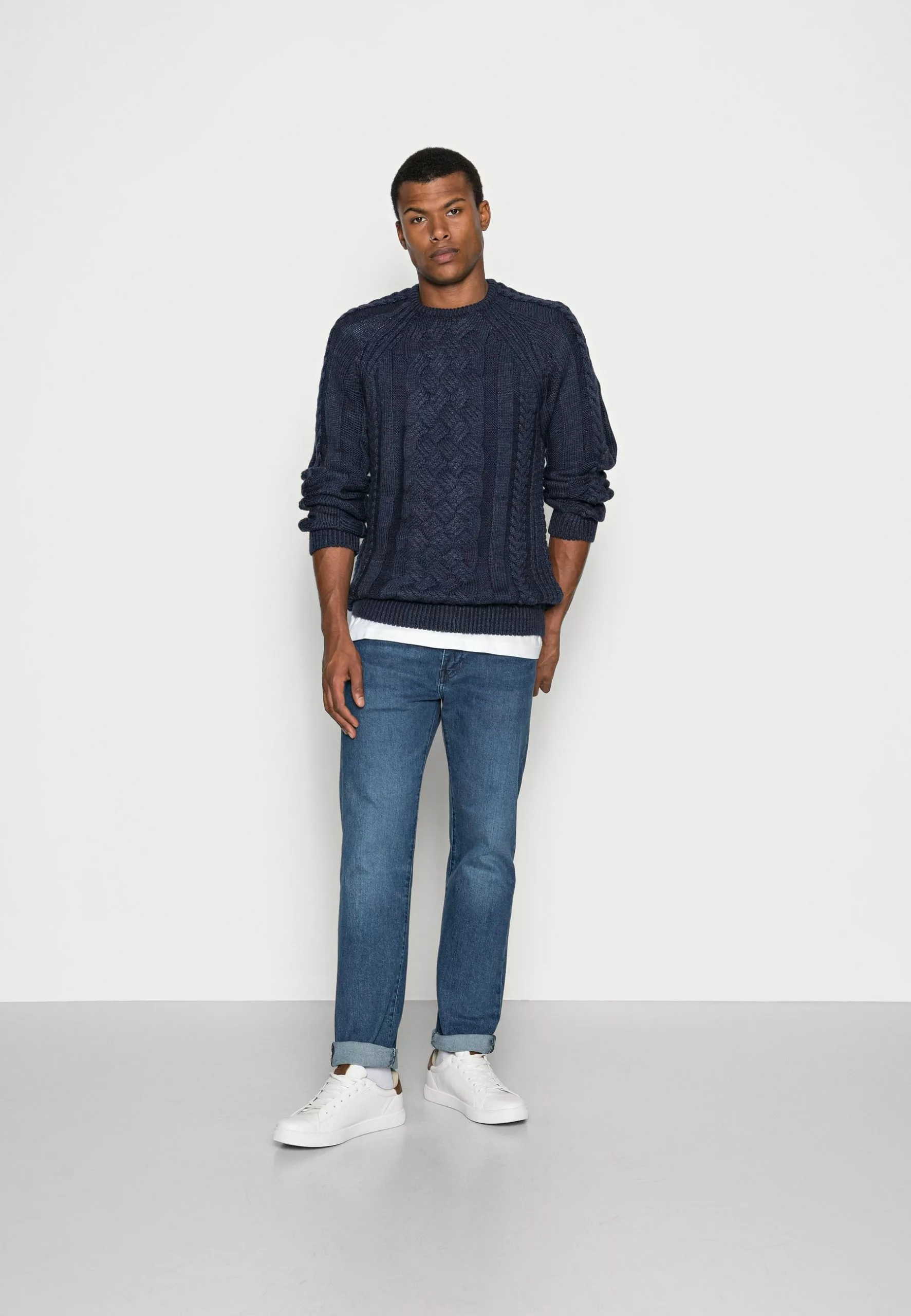 YOURTURN Pullover Prix Raisonnable men 4 YOURTURN Pullover Prix Raisonnable men – Image 2