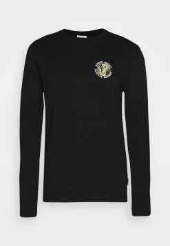 YOURTURN T-shirt à manches longues Prix Réduit t shirt Col rond all -Vêtements Boutique b4e35eb192ac426fb80fc2c44d4f7395