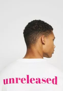 Prix Accessible YOURTURN UNISEX - T-shirt imprimé t shirt Col rond all -Vêtements Boutique b99b62a3e35d4fb6ac58ca19ad2b60b6