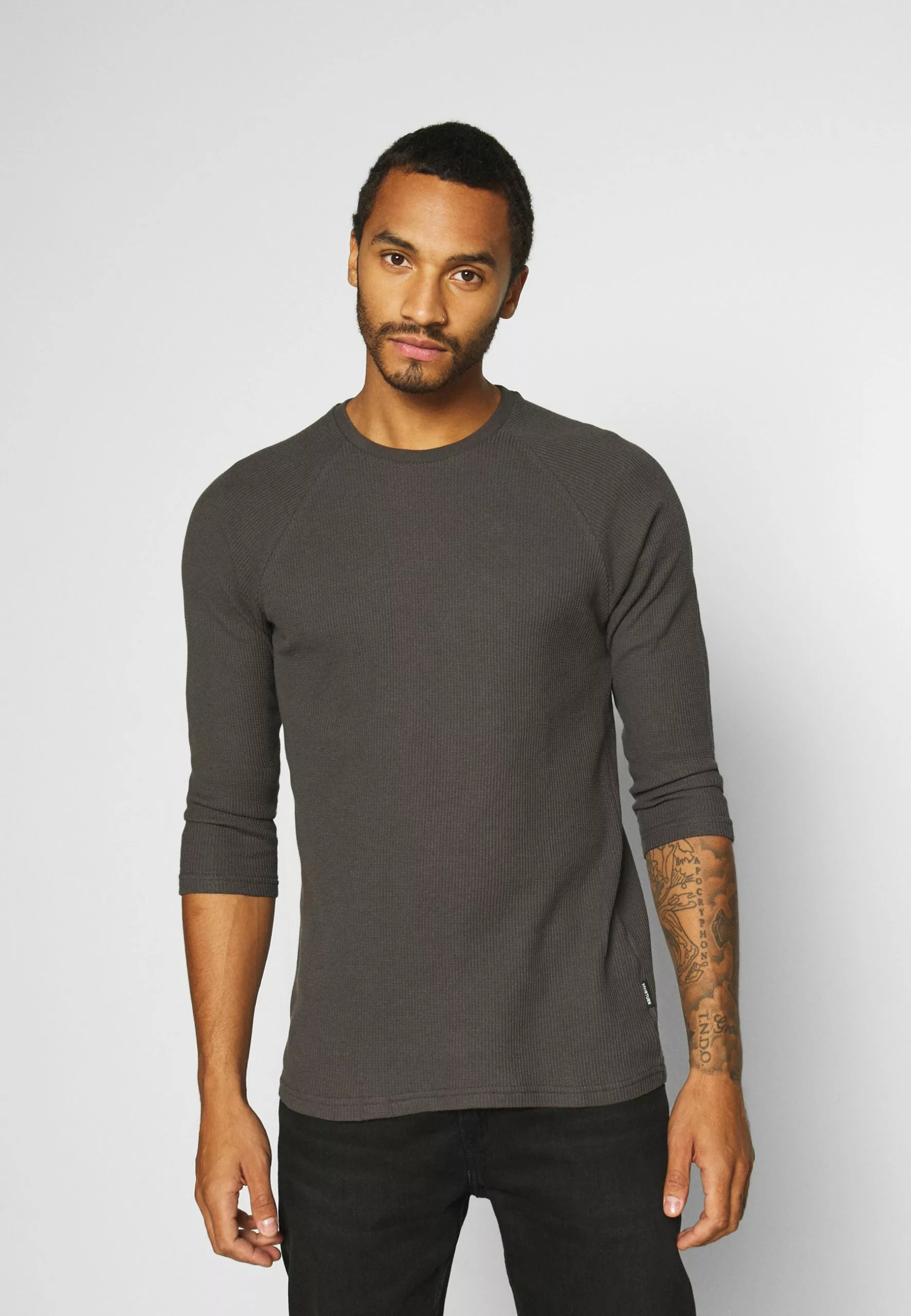 YOURTURN Prix d’Amis UNISEX - T-shirt à manches longues pullover Col rond all 3 YOURTURN Prix d’Amis UNISEX - T-shirt à manches longues pullover Col rond all