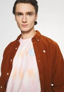 YOURTURN Prix Avantageux UNISEX - T-shirt à manches longues t shirt Col rond all -Vêtements Boutique bdabc17b1cec4769b37bbf3032472080