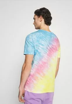 YOURTURN Prix Distinctifs UNISEX SET - T-shirt imprimé combination clothing Normale all -Vêtements Boutique ce5ee2ead984474ab7e56238f46efd48