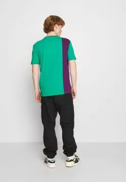 YOURTURN Prix Ourlé UNISEX - T-shirt imprimé t shirt Col rond all -Vêtements Boutique d0d0a3049e534b099acd22199388216f