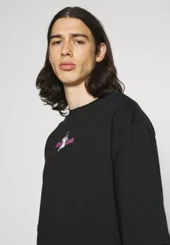 Prix Affortable YOURTURN OVERSIZE UNISEX - T-shirt imprimé t shirt Col rond all 12 Prix Affortable YOURTURN OVERSIZE UNISEX - T-shirt imprimé t shirt Col rond all -Vêtements Boutique d57bf362dfc14b93b781eaf7ccf76154