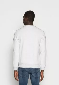YOURTURN Haute Qualité Sweatshirt pullover Col rond men 10 YOURTURN Haute Qualité Sweatshirt pullover Col rond men -Vêtements Boutique d6c39abac90148c081159f2f53825473