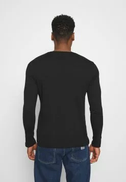 YOURTURN UNISEX - T-shirt à manches longues Bas Prix t shirt Col rond all 13 YOURTURN UNISEX - T-shirt à manches longues Bas Prix t shirt Col rond all -Vêtements Boutique da4b306136a842ff9d658acb17230282