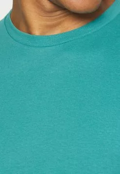 YOURTURN Bon Rapport Coût-Efficacité 5 PACK - T-shirt basique t shirt Col rond all -Vêtements Boutique dba933b18147478aa0bc7b0a08656f6b