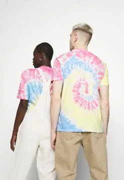 Prix Légers YOURTURN PRIDE UNISEX - T-shirt imprimé t shirt Col rond all -Vêtements Boutique dedf51dd783c43e481a18ced4690b6a2