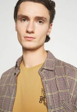 YOURTURN UNISEX - T-shirt imprimé Qualité Fiable t shirt Col rond all -Vêtements Boutique e223e367ff2f446faf988062352c6a58