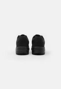 YOURTURN UNISEX - Baskets basses Prix Distinctifs sneaker Rond all -Vêtements Boutique e46b663d7bd547928f0f14adf6b458b0